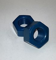 Гайка шпильки крышки цилиндра W11 (504−088)